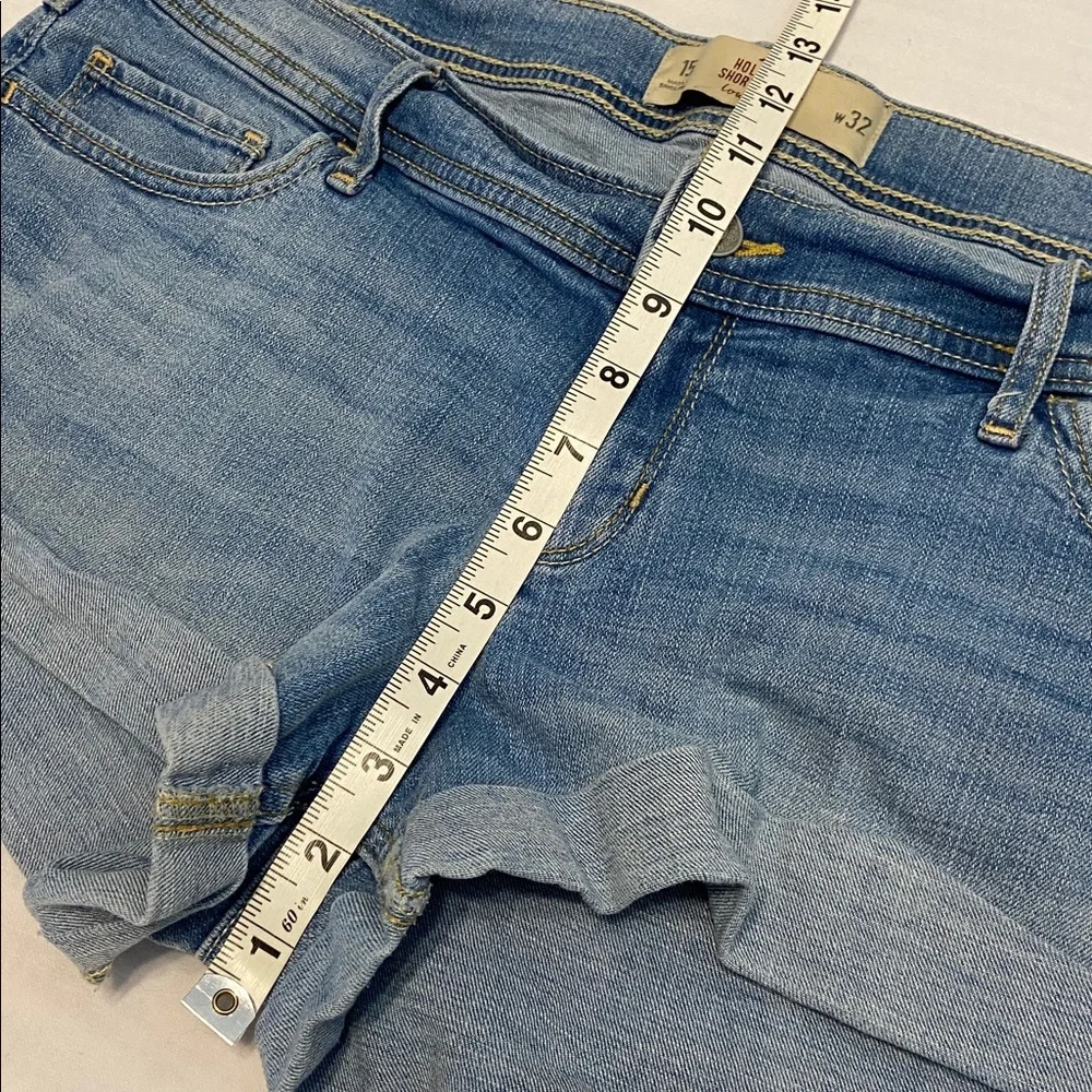 Hollister Short Short Low Rise Junior Size 15 Cuffed Hem Y2K Retro - Picture 8 of 9
